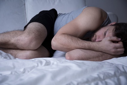 AGA若ハゲの原因 睡眠が浅くなり、成長ホルモンが分泌されない